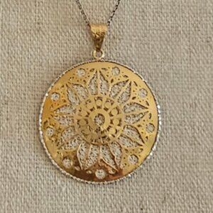 14K Gold PAMELA MCCOY COLLECTION  Large  Pendant, Made in Italy